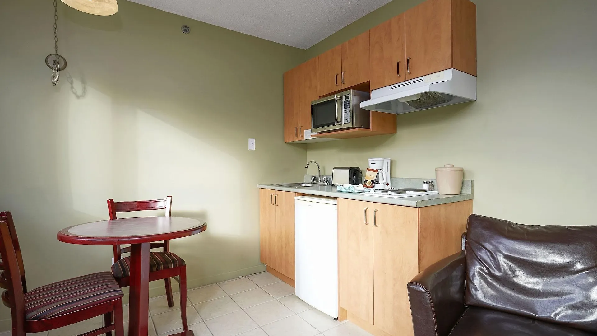 Hotel Les Suites Labelle Montréal Kanada