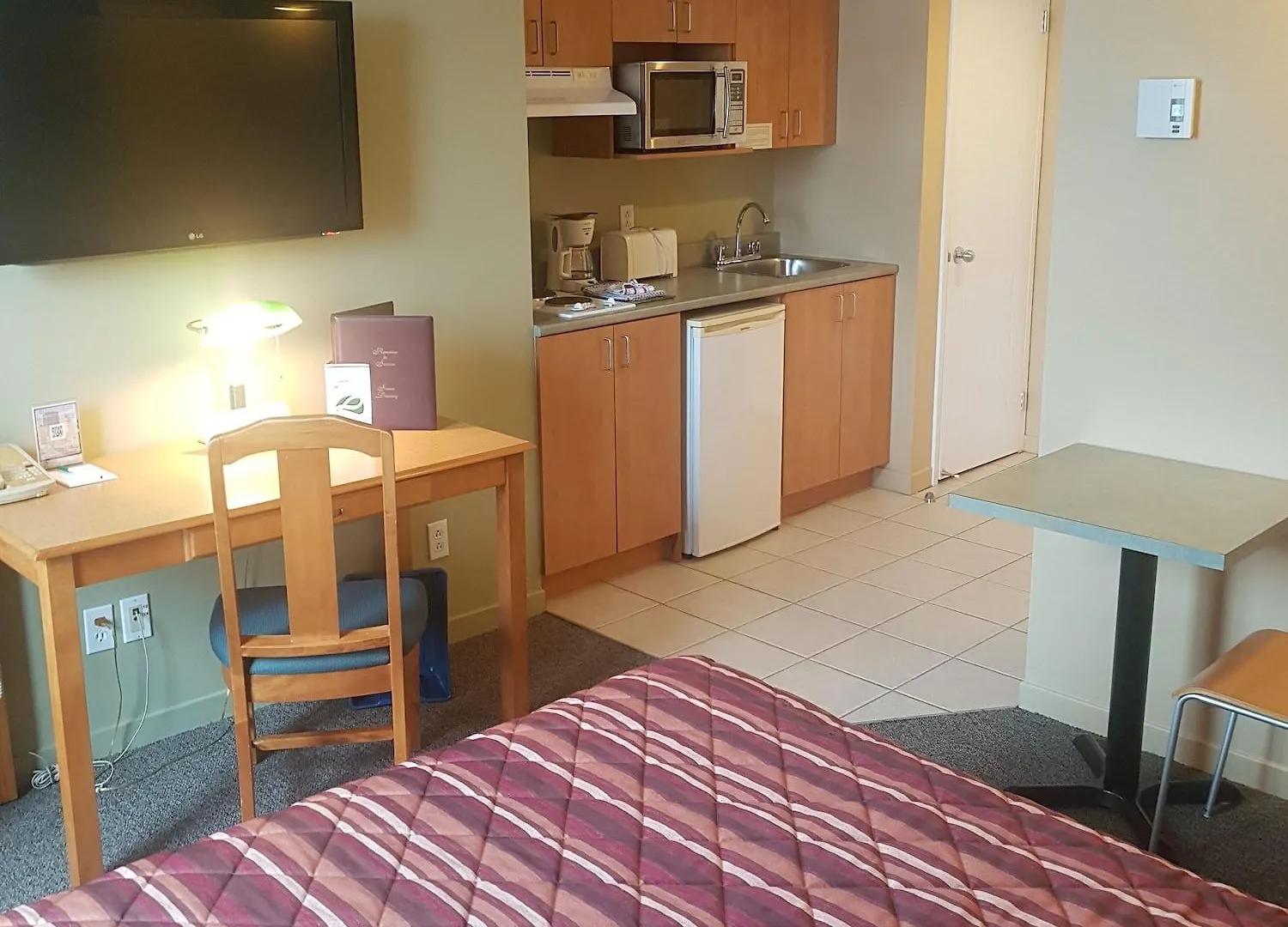 Hotel Les Suites Labelle Montréal