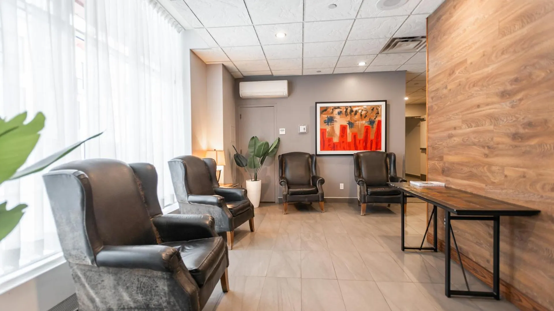 Hotel Les Suites Labelle Montréal Kanada