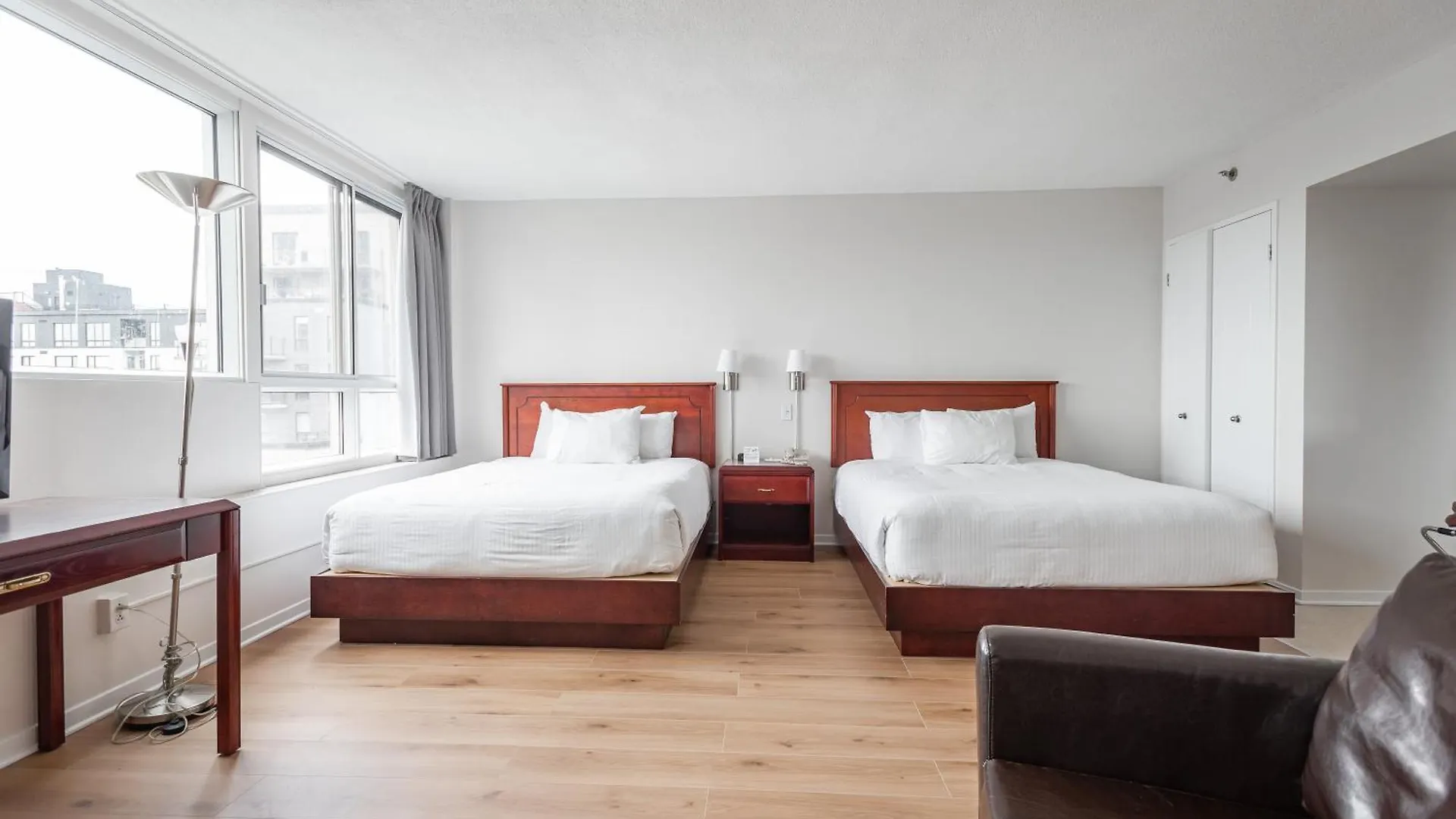 Hotel Les Suites Labelle Montréal
